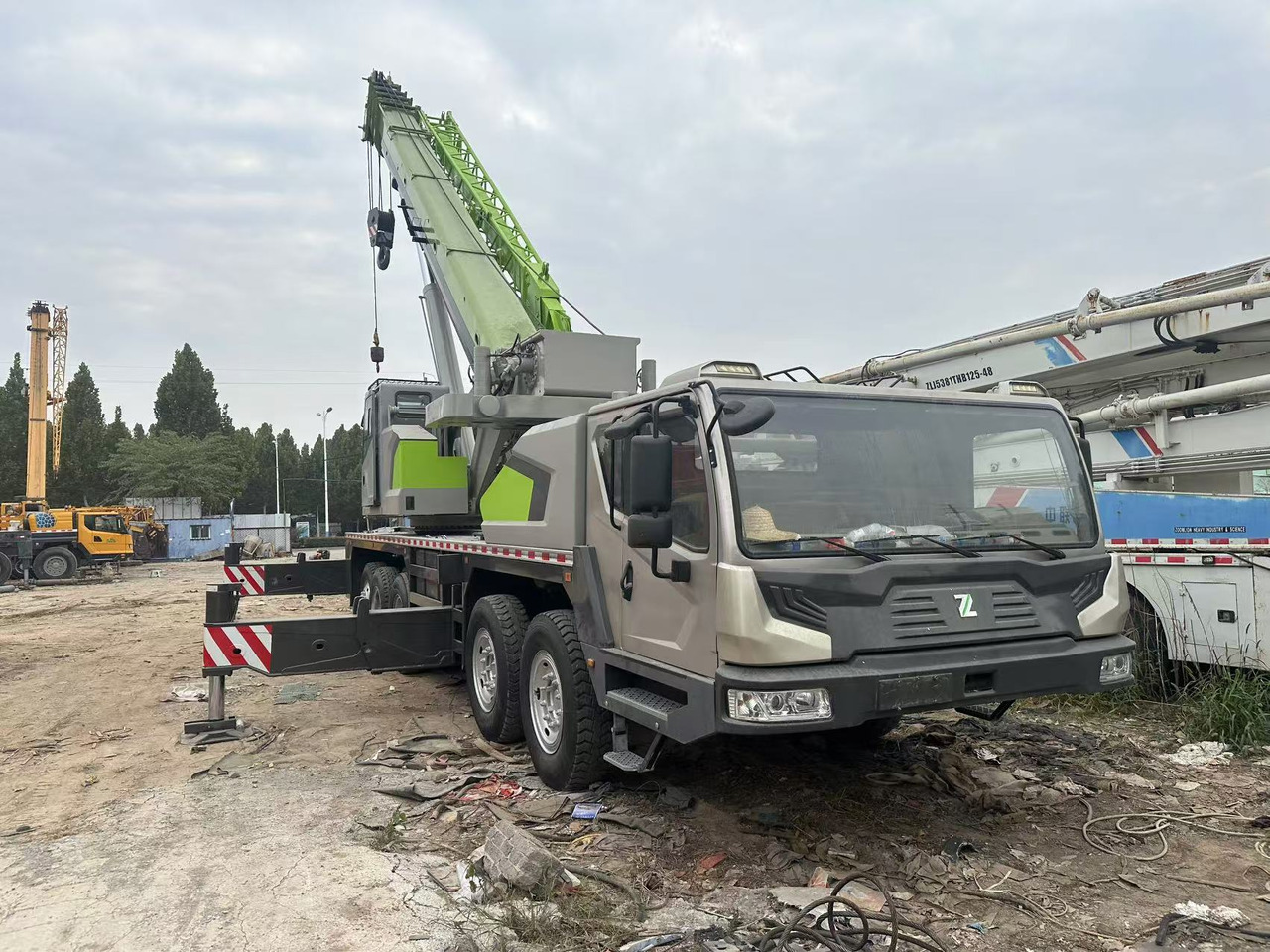 ZOOMLION Crane 50Ton - Crane: picture 4 ZOOMLION Crane 50Ton - Crane: picture 4