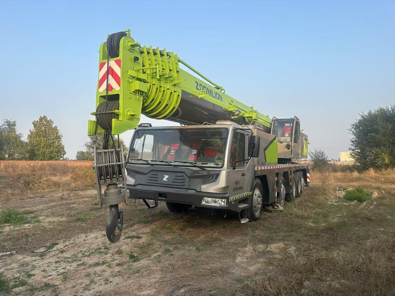ZOOMLION Crane 90 Ton Click Here for Discount - Crane: picture 1 ZOOMLION Crane 90 Ton Click Here for Discount - Crane: picture 1