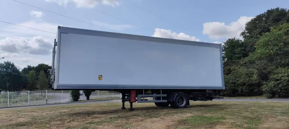 Semi-remorque 1 Essieu DISTRIBOX HAYON 24 PALETTES 2 PORTES AR 2M80 - Closed box semi-trailer: picture 2 Semi-remorque 1 Essieu DISTRIBOX HAYON 24 PALETTES 2 PORTES AR 2M80 - Closed box semi-trailer: picture 2