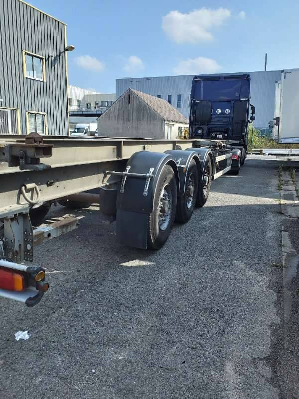 Semi-remorque 3 Essieux 38 TONNES CHARIOT COULISSANT 45 PIEDS - Container transporter/ Swap body semi-trailer: picture 4 Semi-remorque 3 Essieux 38 TONNES CHARIOT COULISSANT 45 PIEDS - Container transporter/ Swap body semi-trailer: picture 4