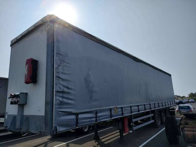 Semi-remorque 3 Essieux 38 TONNES HAYON 2 PORTES AR COFFRE A PALETTES - Curtainsider semi-trailer: picture 3 Semi-remorque 3 Essieux 38 TONNES HAYON 2 PORTES AR COFFRE A PALETTES - Curtainsider semi-trailer: picture 3