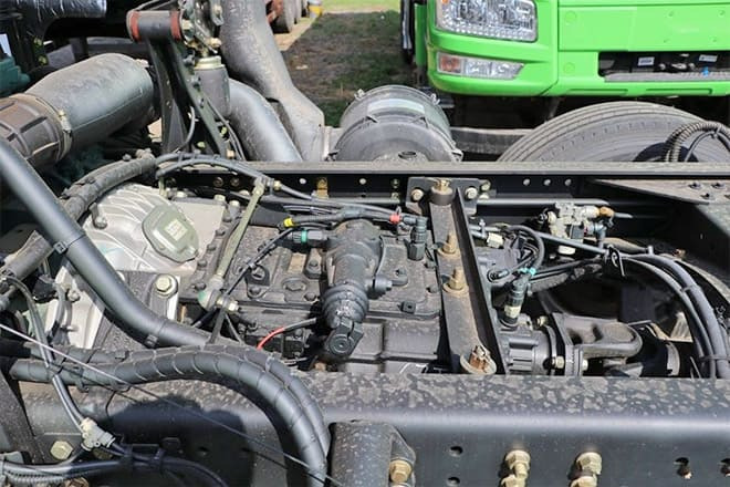 FAW New FAW JIEFANG Trucks for Sale in Qatar - Cab chassis truck: picture 4 FAW New FAW JIEFANG Trucks for Sale in Qatar - Cab chassis truck: picture 4