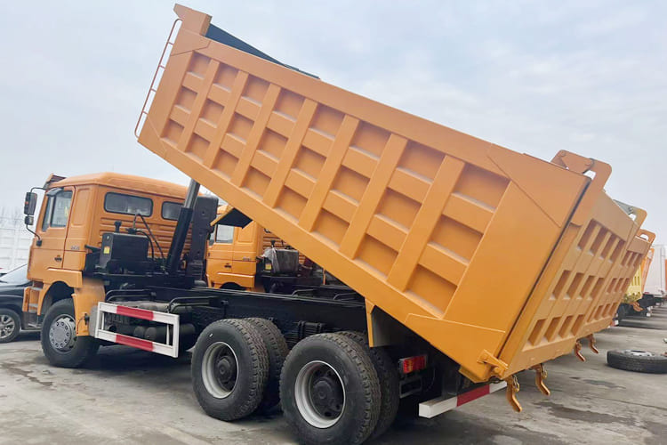 SHACMAN Shacman Cargo Truck for Sale in Kenya - Tipper: picture 3 SHACMAN Shacman Cargo Truck for Sale in Kenya - Tipper: picture 3