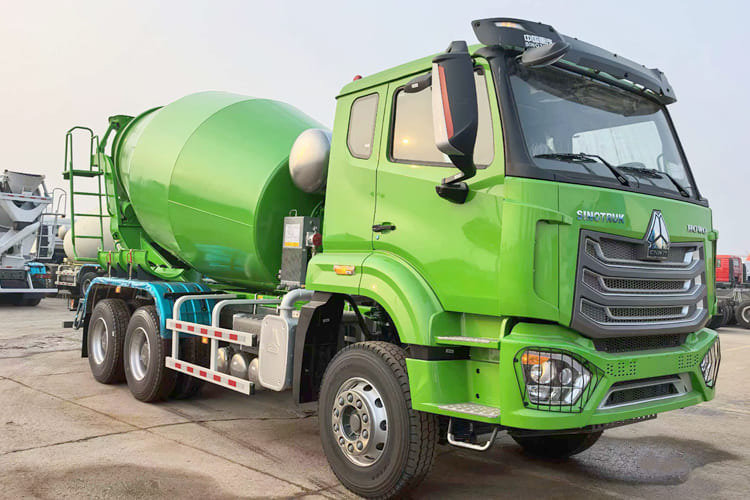 SINOTRUK HOWO NX371 Transit Mixer Concrete Mixer Truck for Sale in Peru - Concrete mixer truck: picture 1 SINOTRUK HOWO NX371 Transit Mixer Concrete Mixer Truck for Sale in Peru - Concrete mixer truck: picture 1