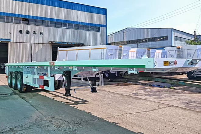 TITAN 3 Axle 40 Ft Flatbed Trailer for Sale in Mauritania - Container transporter/ Swap body semi-trailer: picture 4 TITAN 3 Axle 40 Ft Flatbed Trailer for Sale in Mauritania - Container transporter/ Swap body semi-trailer: picture 4