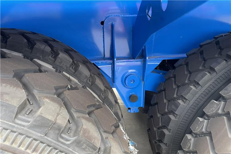 TITAN 50 Ton Cement Tanker Trailer for Sale In Uae - Silo semi-trailer: picture 4 TITAN 50 Ton Cement Tanker Trailer for Sale In Uae - Silo semi-trailer: picture 4