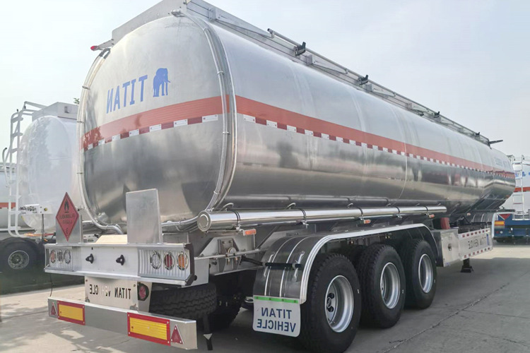TITAN Aluminum Fuel Tanker Trailer for Sale in Saudi Arabia - Tank semi-trailer: picture 2 TITAN Aluminum Fuel Tanker Trailer for Sale in Saudi Arabia - Tank semi-trailer: picture 2