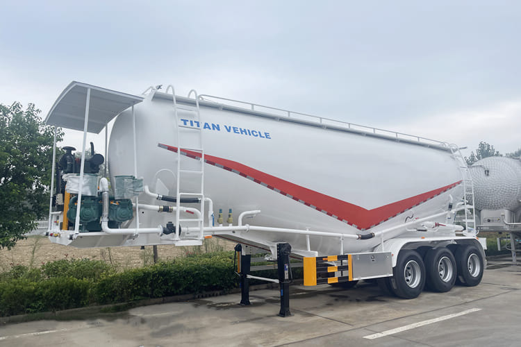 TITAN Cement Bulker Truck for Sale in Zambia - Silo semi-trailer: picture 1 TITAN Cement Bulker Truck for Sale in Zambia - Silo semi-trailer: picture 1