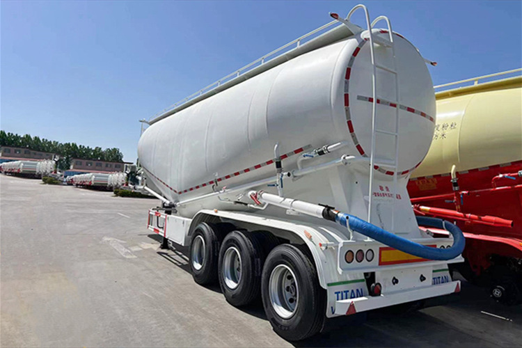TITAN Cement Tanker for Sale in Ugandan - Silo semi-trailer: picture 2 TITAN Cement Tanker for Sale in Ugandan - Silo semi-trailer: picture 2