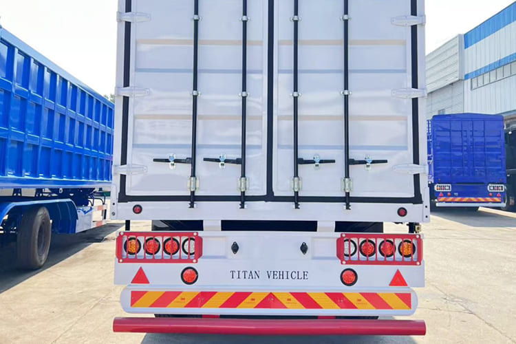 TITAN Curtain Side Trailer for Sale in Saudi Arabia - Curtainsider semi-trailer: picture 5 TITAN Curtain Side Trailer for Sale in Saudi Arabia - Curtainsider semi-trailer: picture 5