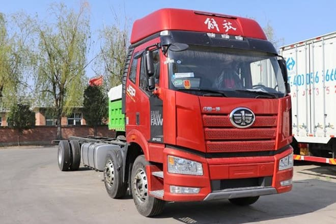 FAW New FAW JIEFANG Trucks for Sale in Qatar - Tractor unit: picture 2 FAW New FAW JIEFANG Trucks for Sale in Qatar - Tractor unit: picture 2
