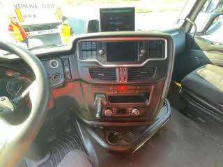 Tractor unit Iveco S-WAY 460: picture 16