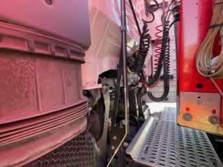 Tractor unit Iveco S-WAY 460: picture 12