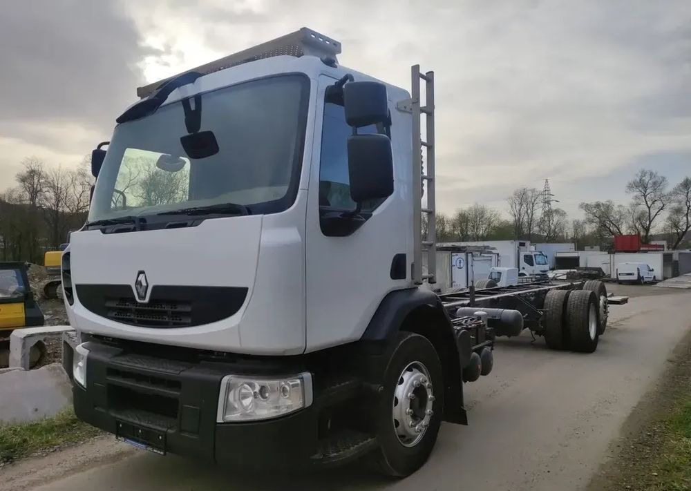 Renault Premium 26.380 Dxi 6x2 rama do zabudowy - Cab chassis truck: picture 2 Renault Premium 26.380 Dxi 6x2 rama do zabudowy - Cab chassis truck: picture 2