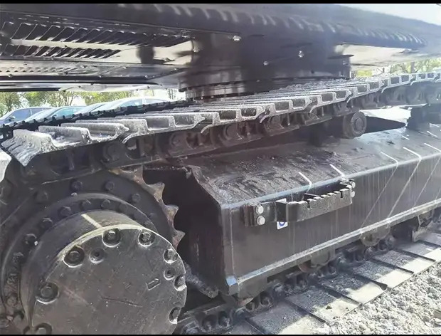 2023 Hitachi ZX200 - Crawler excavator: picture 5 2023 Hitachi ZX200 - Crawler excavator: picture 5