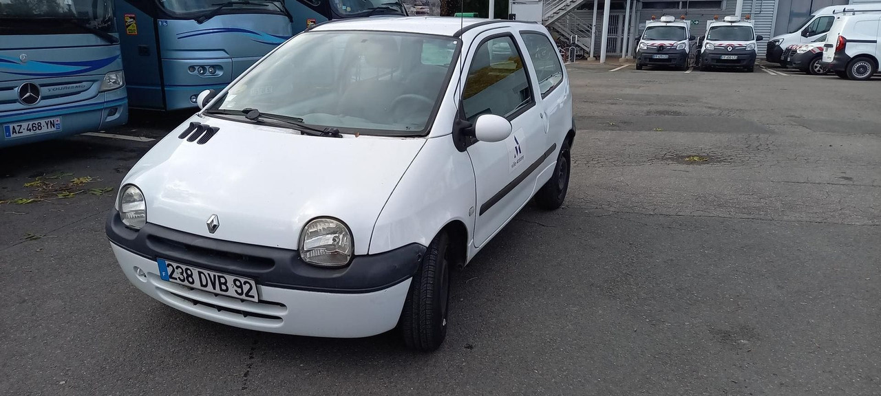 TWINGO PETROL (267) - Car: picture 5 TWINGO PETROL (267) - Car: picture 5