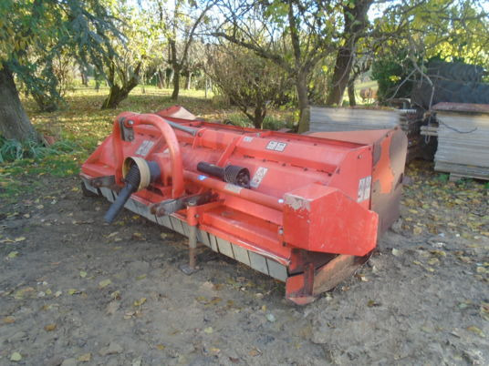 Kuhn BNG 270 - Flail mower: picture 3 Kuhn BNG 270 - Flail mower: picture 3