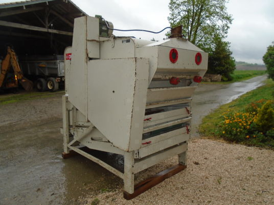 Separateur denis 100 quntaux - Grain cleaner: picture 5 Separateur denis 100 quntaux - Grain cleaner: picture 5