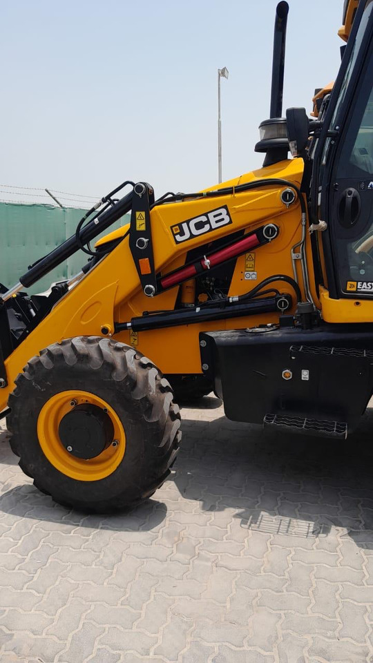 New Backhoe loader JCB 3DX: picture 6