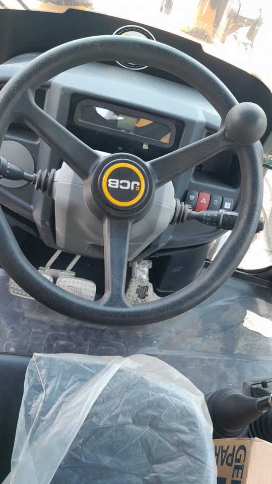 New Backhoe loader JCB 3DX: picture 8