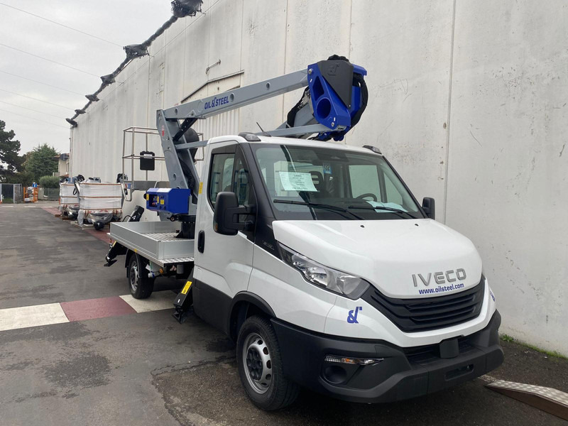 Oil & Steel Snake 189 Sobre IVECO 35S14 Distancia entre ejes 3750 mm - Truck mounted aerial platform: picture 1 Oil & Steel Snake 189 Sobre IVECO 35S14 Distancia entre ejes 3750 mm - Truck mounted aerial platform: picture 1