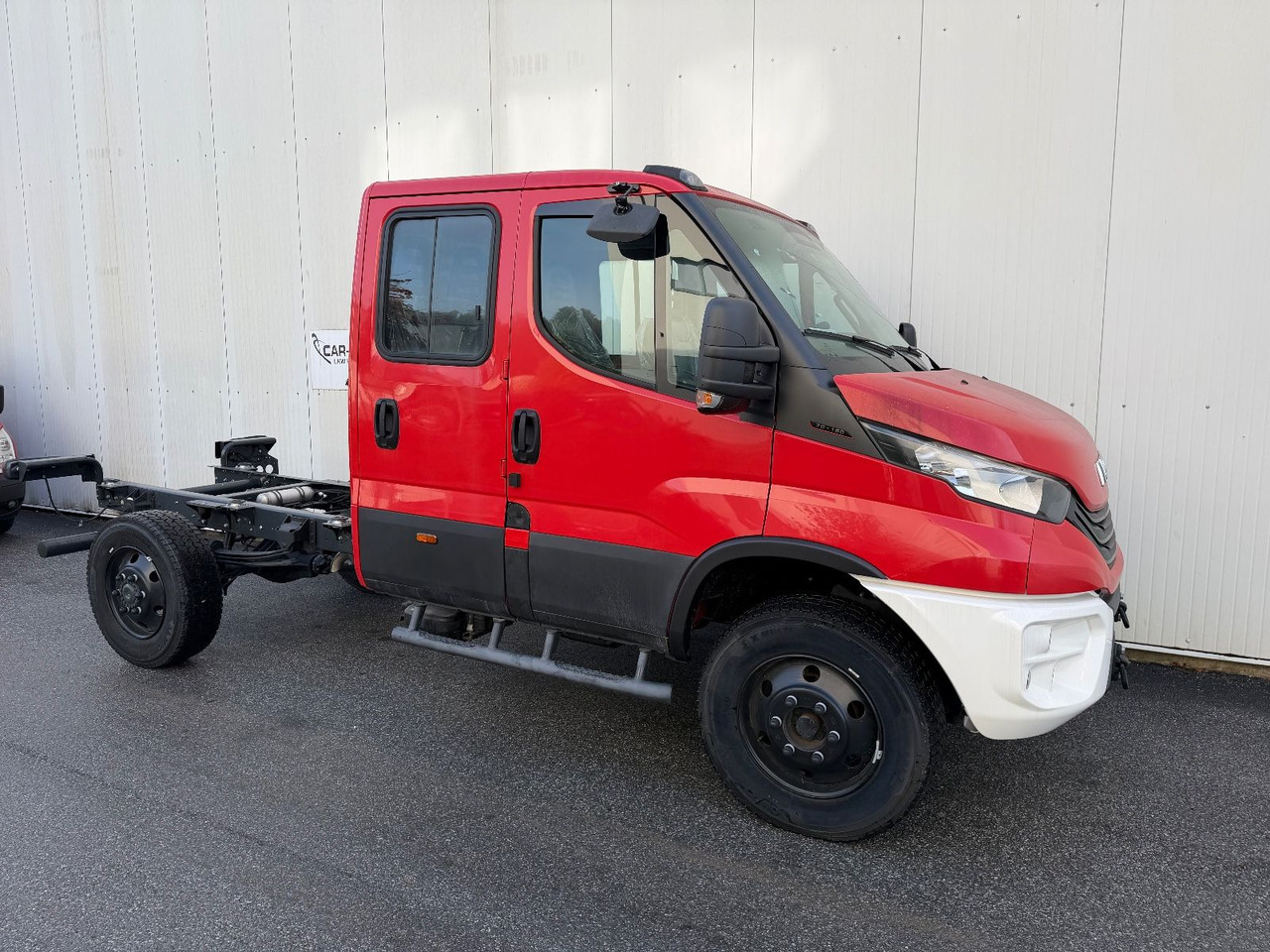 Iveco DAILY 70S18H WX 4x4 - Cab chassis truck: picture 2 Iveco DAILY 70S18H WX 4x4 - Cab chassis truck: picture 2