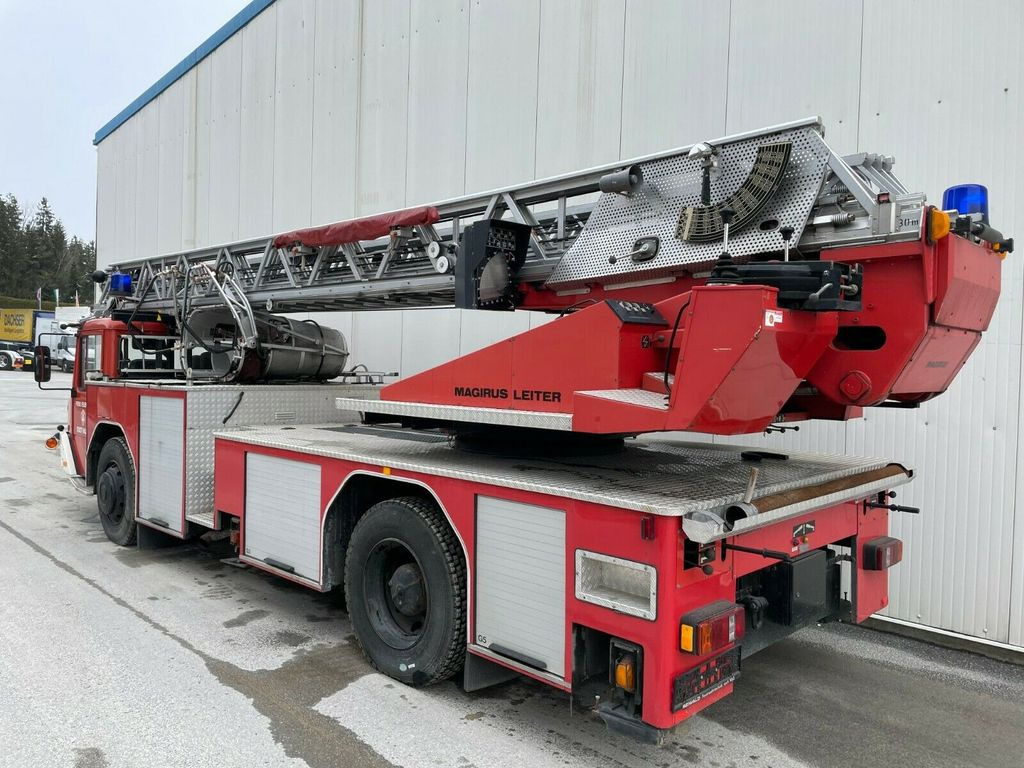 Iveco Magirus 120.25 Drehleiter 30m mit Korb! Iveco Magirus 120.25 Drehleiter 30m mit Korb! - Fire truck: picture 3 Iveco Magirus 120.25 Drehleiter 30m mit Korb! Iveco Magirus 120.25 Drehleiter 30m mit Korb! - Fire truck: picture 3