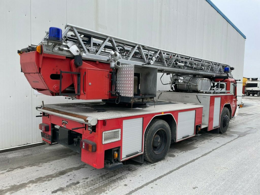 Iveco Magirus 120.25 Drehleiter 30m mit Korb! Iveco Magirus 120.25 Drehleiter 30m mit Korb! - Fire truck: picture 4 Iveco Magirus 120.25 Drehleiter 30m mit Korb! Iveco Magirus 120.25 Drehleiter 30m mit Korb! - Fire truck: picture 4