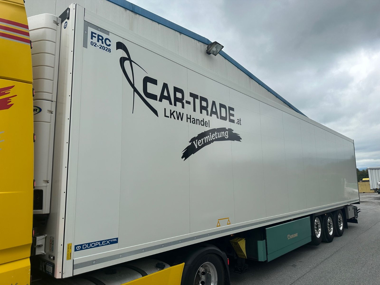 Krone SDR 27 Vector 1550 Doppelstock/Blumenbreit - Closed box semi-trailer: picture 1 Krone SDR 27 Vector 1550 Doppelstock/Blumenbreit - Closed box semi-trailer: picture 1