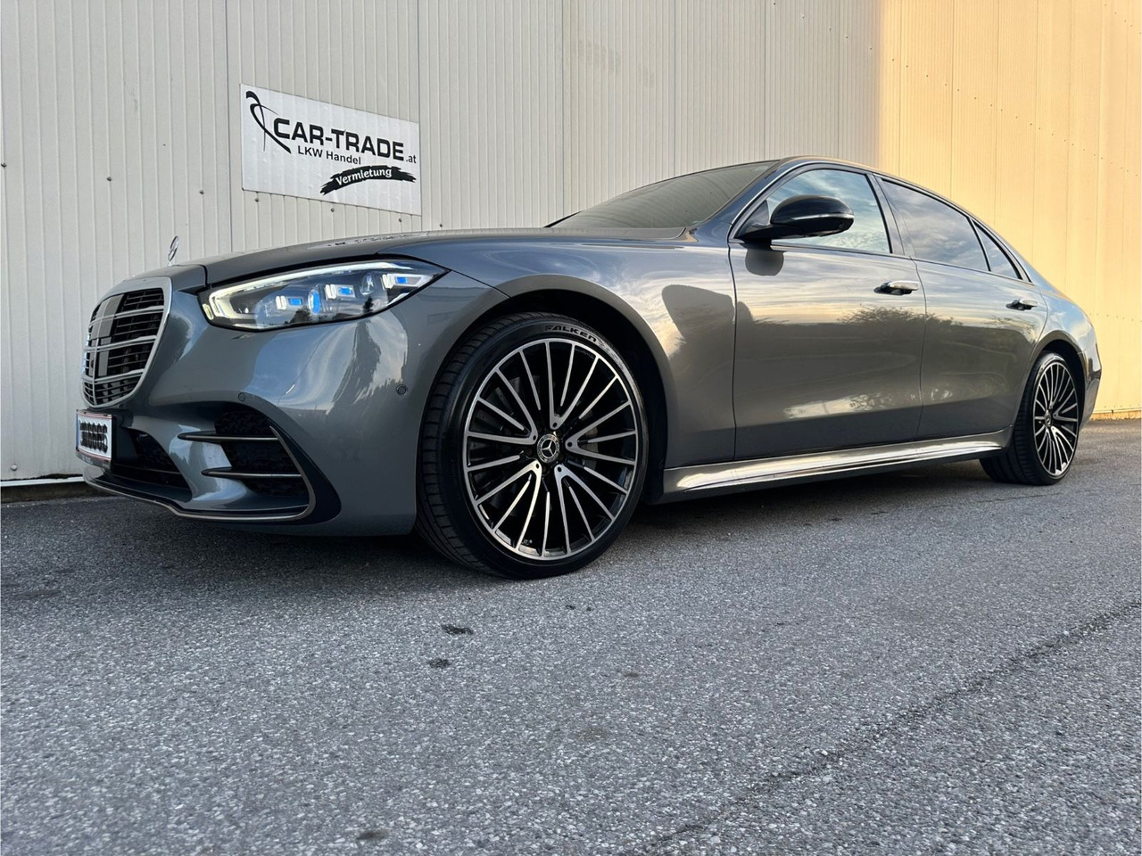 Mercedes-Benz S 400 d 4MATIC L Burmester 4D Chauffeur Packet - Sedan: picture 1 Mercedes-Benz S 400 d 4MATIC L Burmester 4D Chauffeur Packet - Sedan: picture 1