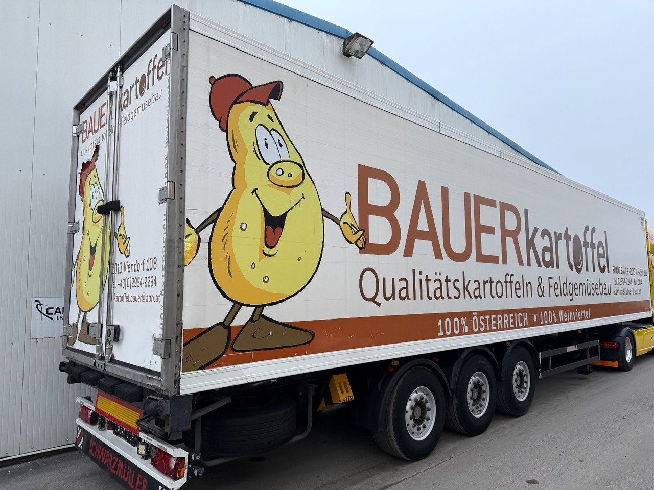 Schwarzmüller Carrier Maxima 1300 ALU LIFT - Closed box semi-trailer: picture 4 Schwarzmüller Carrier Maxima 1300 ALU LIFT - Closed box semi-trailer: picture 4