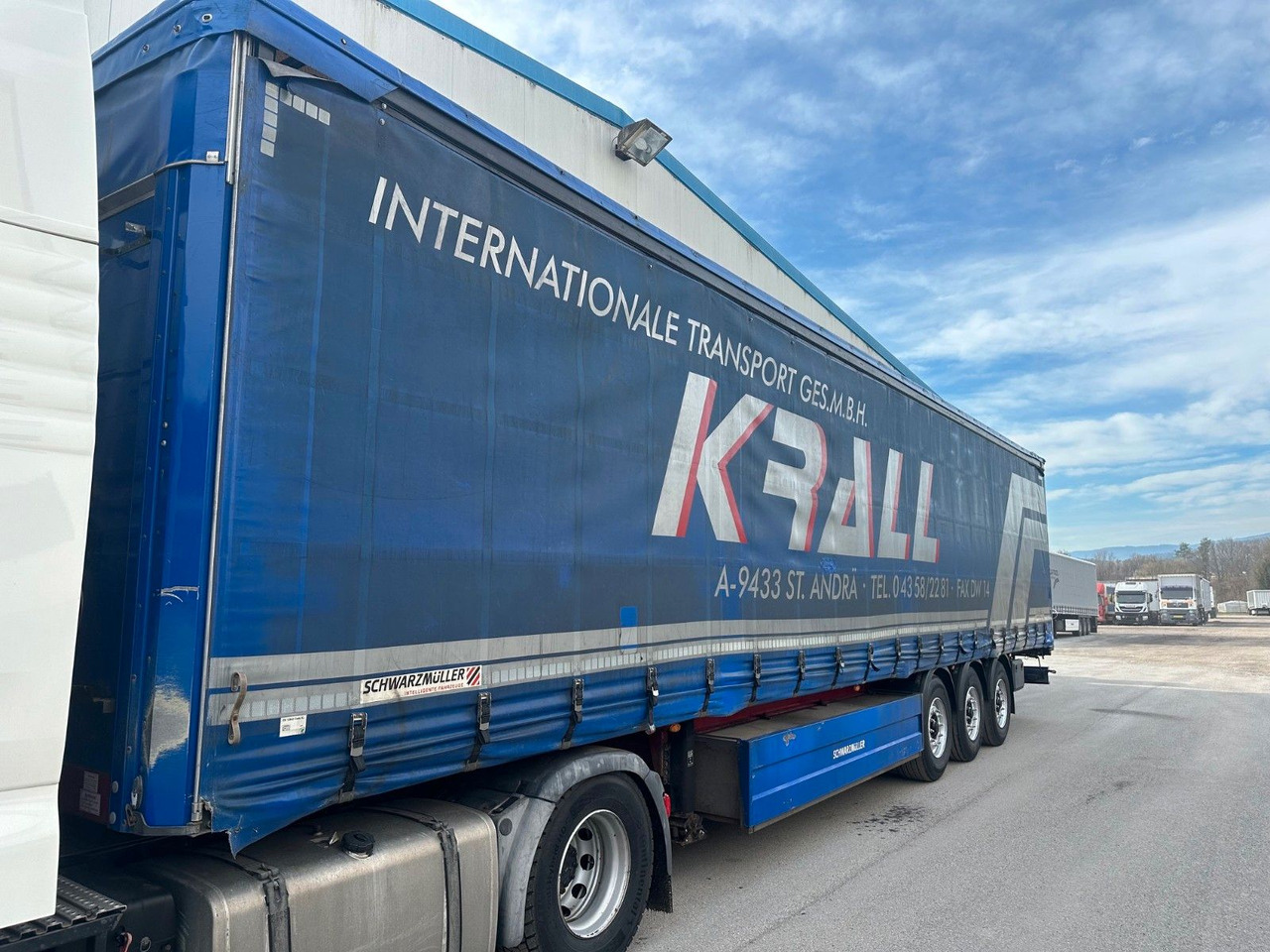 Schwarzmüller Serie-S Bordwand Getreide und XL cert. - Curtainsider semi-trailer: picture 1 Schwarzmüller Serie-S Bordwand Getreide und XL cert. - Curtainsider semi-trailer: picture 1