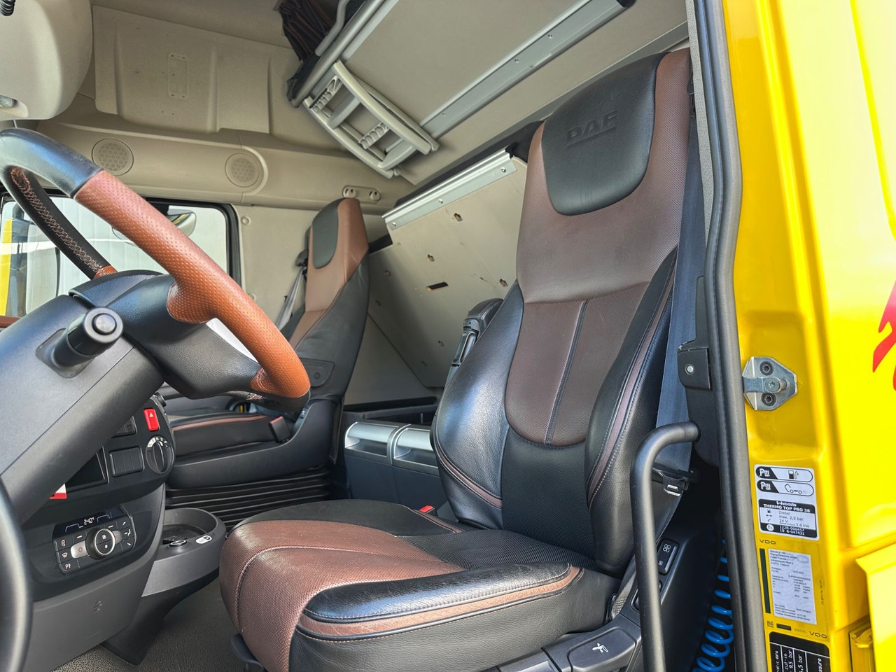 Tractor unit DAF XF 530 SSC Standklima Leder ALU Vollluft: picture 7 Tractor unit DAF XF 530 SSC Standklima Leder ALU Vollluft: picture 7