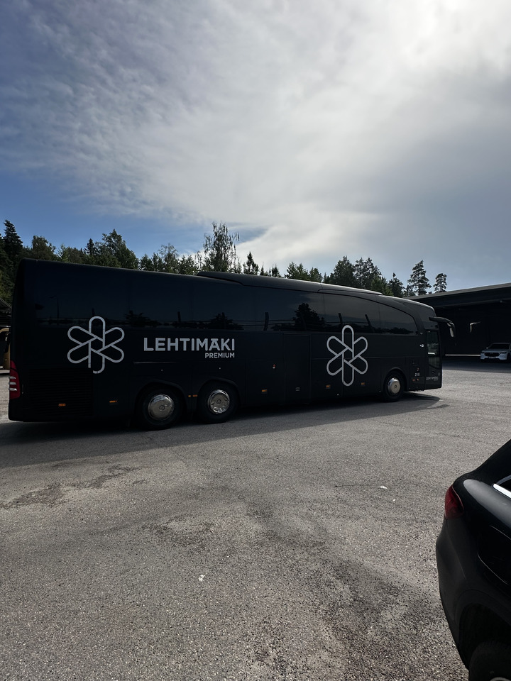 MERCEDES-BENZ Travego RHD-M - Coach: picture 4 MERCEDES-BENZ Travego RHD-M - Coach: picture 4