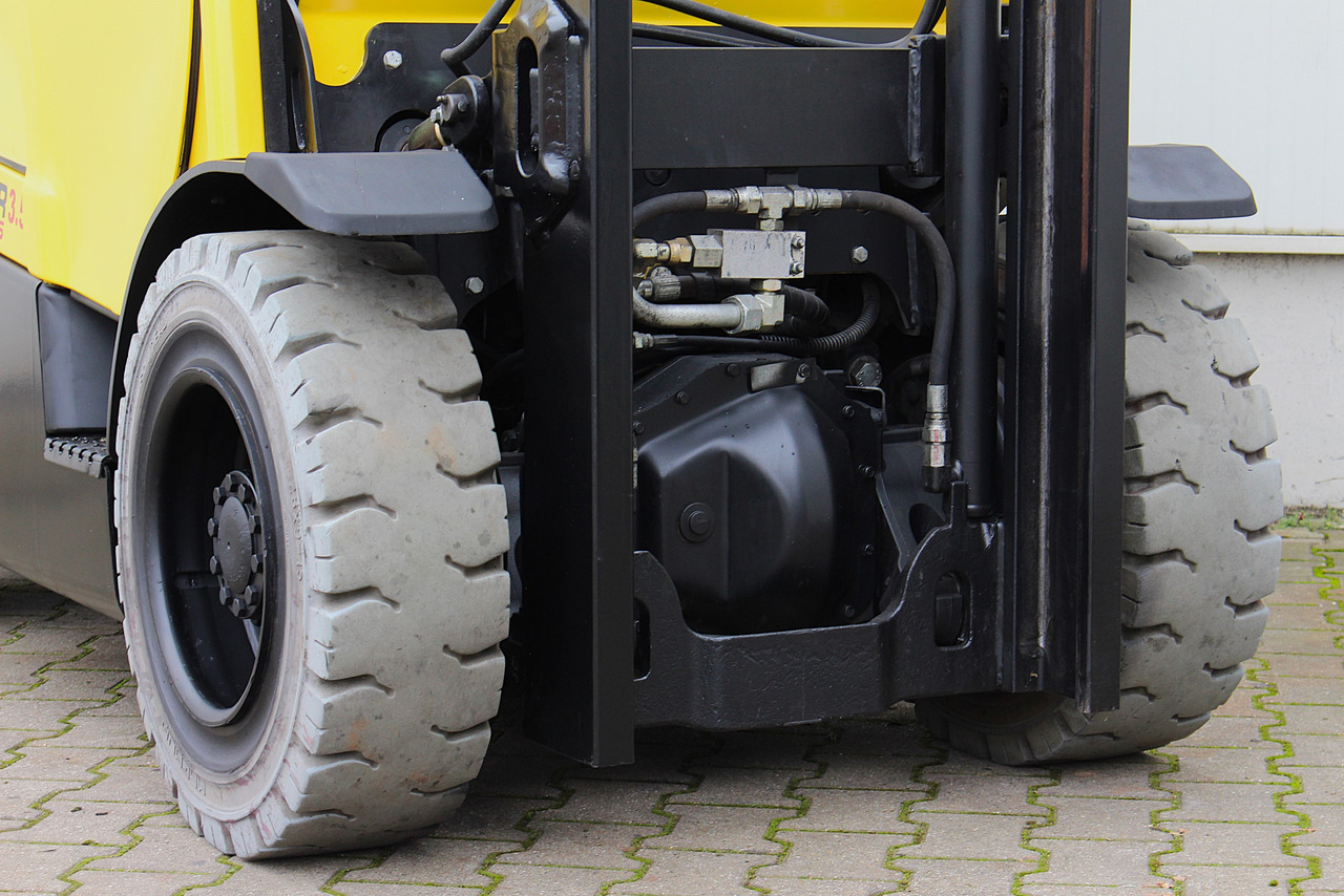 Leasing of HYSTER H3.5FT Gas Drehgerät Triplex UVV HYSTER H3.5FT Gas Drehgerät Triplex UVV: picture 24