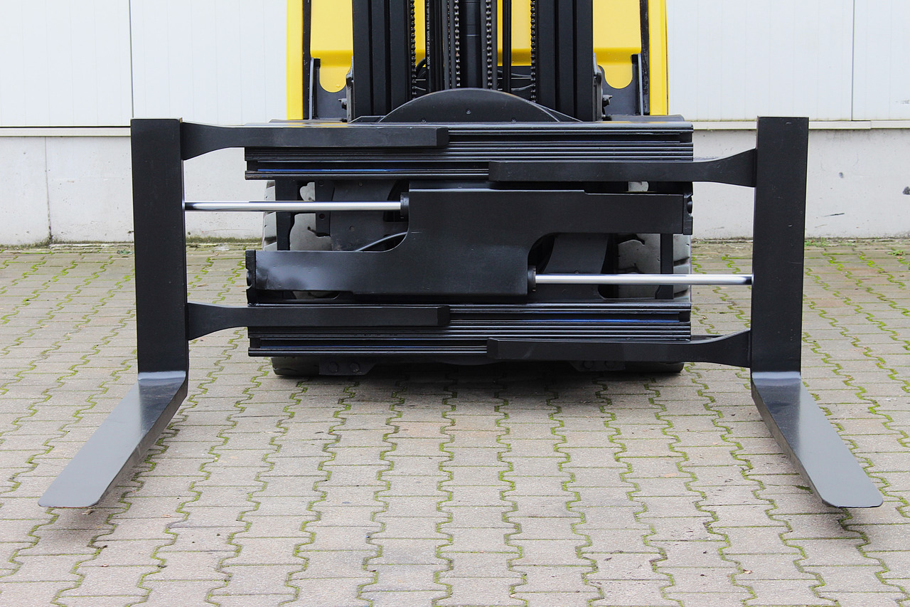 Leasing of HYSTER H3.5FT Gas Drehgerät Triplex UVV HYSTER H3.5FT Gas Drehgerät Triplex UVV: picture 26