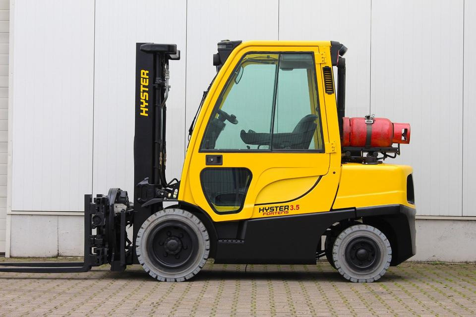 Leasing of HYSTER H3.5FT Gas Drehgerät Triplex UVV HYSTER H3.5FT Gas Drehgerät Triplex UVV: picture 8