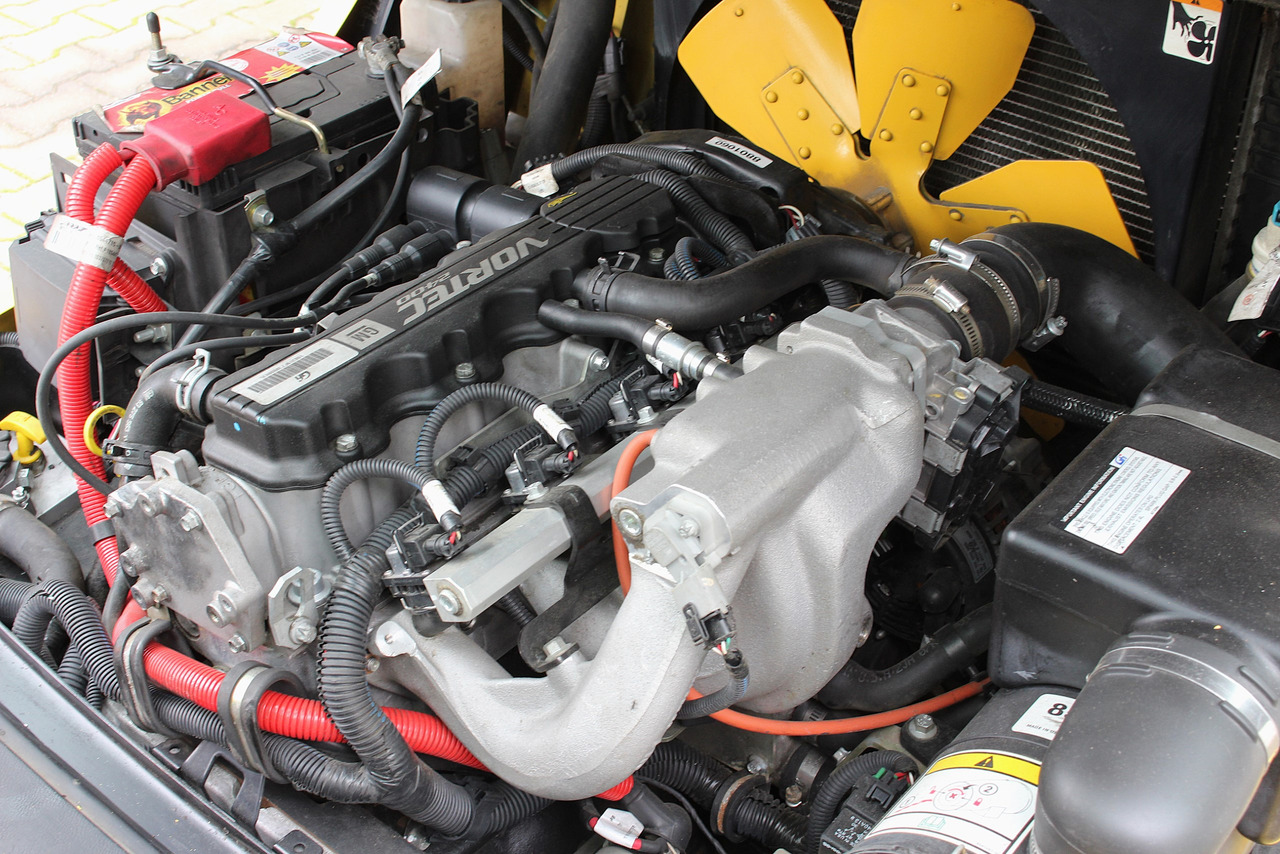 Leasing of HYSTER H3.5FT Gas Drehgerät Triplex UVV HYSTER H3.5FT Gas Drehgerät Triplex UVV: picture 21