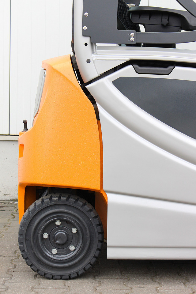 Electric forklift STILL RX20-16P: picture 28