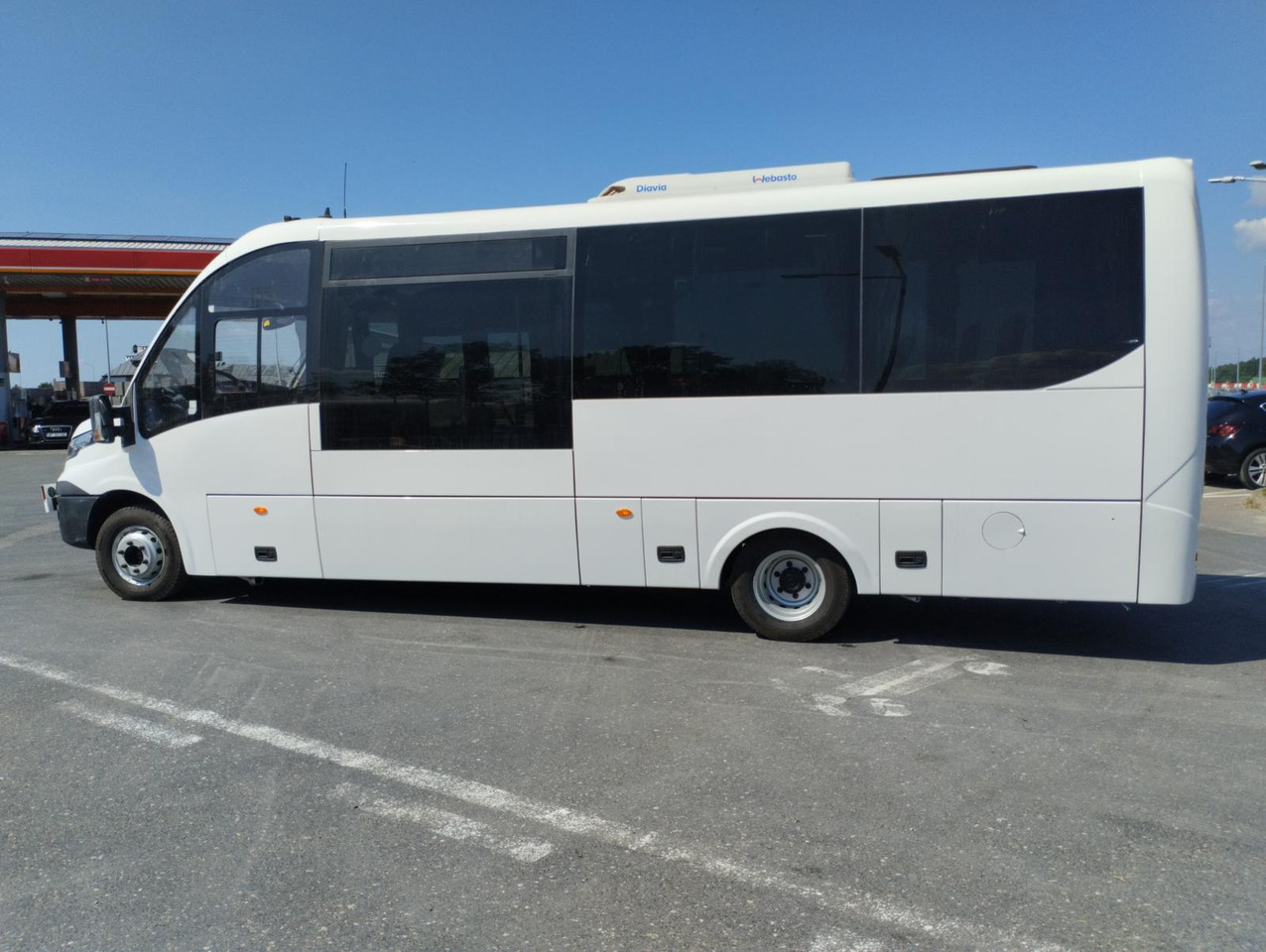 IVECO FIRST ROSERO 70C18 - Minibus, Passenger van: picture 4 IVECO FIRST ROSERO 70C18 - Minibus, Passenger van: picture 4
