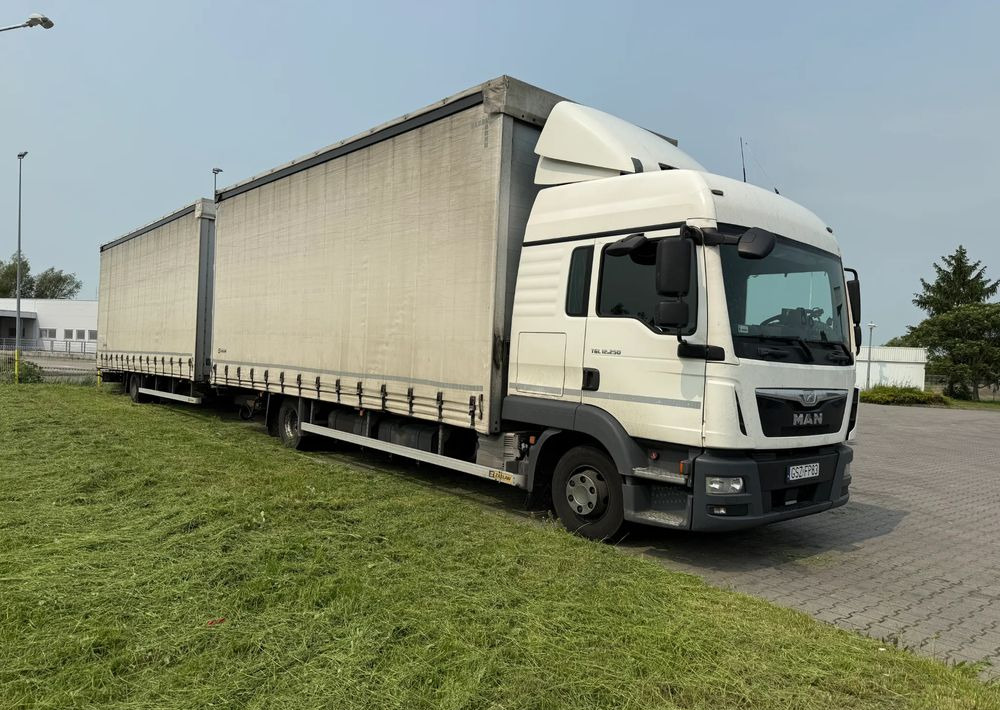 MAN - Curtainsider truck: picture 2 MAN - Curtainsider truck: picture 2