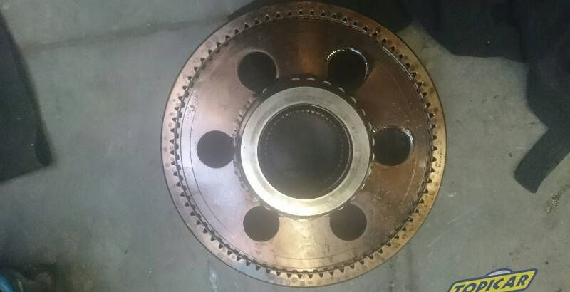 JCB 434 zwolnica - Transmission: picture 2 JCB 434 zwolnica - Transmission: picture 2