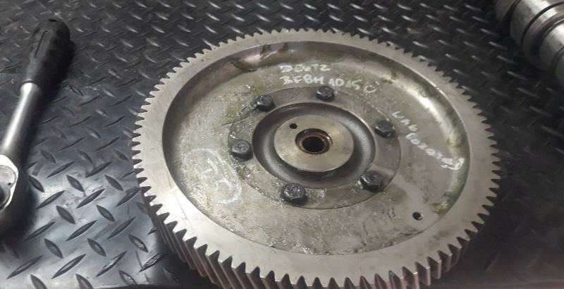 Kolo rozrządu deutz 04222445 RO - Muffler/ Exhaust system: picture 3 Kolo rozrządu deutz 04222445 RO - Muffler/ Exhaust system: picture 3