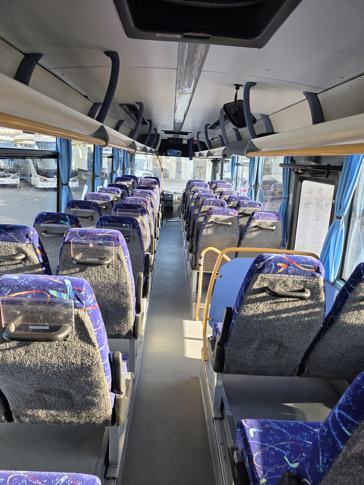 Suburban bus IVECO Crossway: picture 10