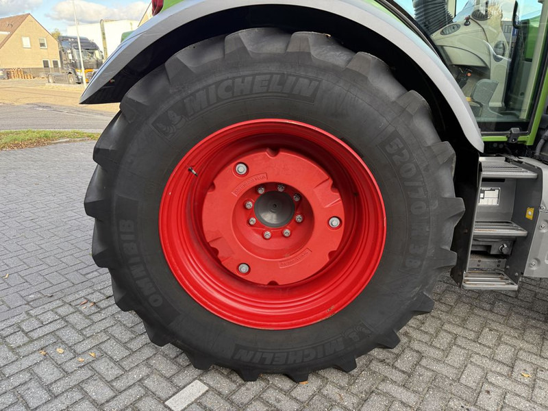 Farm tractor Fendt 313 Vario FendtOne + Fendt Cargo 4x75: picture 9