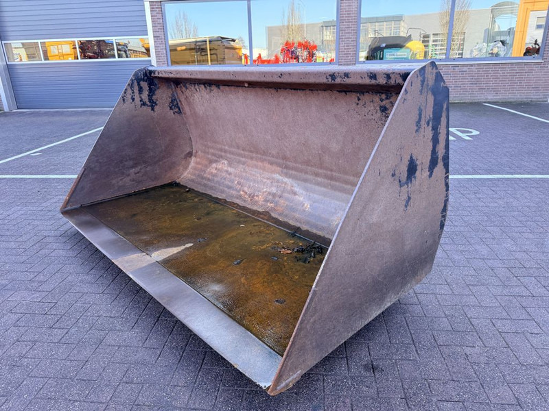 Hekamp Volumebak Manitou Aansluiting - Wheel loader: picture 2 Hekamp Volumebak Manitou Aansluiting - Wheel loader: picture 2