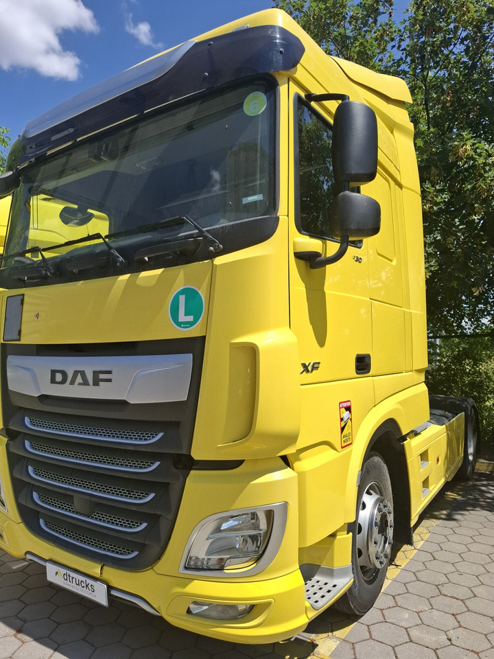 DAF XF430 FT NGI - Tractor unit: picture 2 DAF XF430 FT NGI - Tractor unit: picture 2