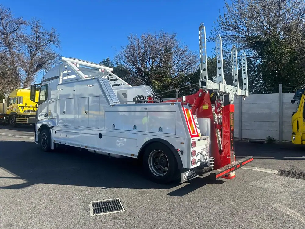 Mercedes-Benz Actros 1943 *NOUVELLE SUPERTRUCTURE GRS 20000 VEMASUR*FULL AIR - Tow truck: picture 4 Mercedes-Benz Actros 1943 *NOUVELLE SUPERTRUCTURE GRS 20000 VEMASUR*FULL AIR - Tow truck: picture 4