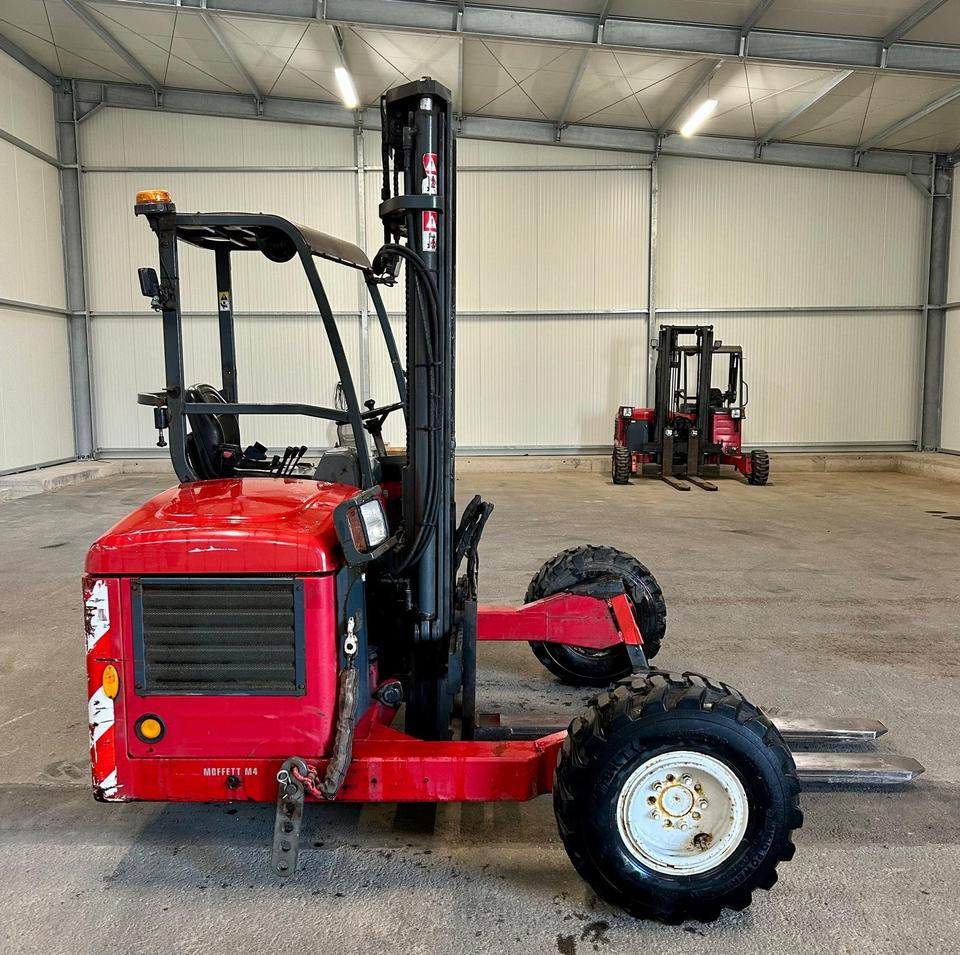 Moffett M4-25.3 + Ausschubzinken + gr. Reifen + 3 mtr. + Turbo - Truck mounted forklift: picture 5 Moffett M4-25.3 + Ausschubzinken + gr. Reifen + 3 mtr. + Turbo - Truck mounted forklift: picture 5