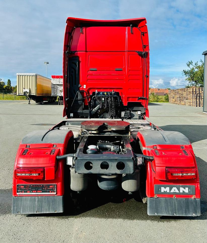 MAN TGX 18.500 4x2 LLS + XXL + Leder + Autom. + Voll-Verkleidung - Tractor unit: picture 4 MAN TGX 18.500 4x2 LLS + XXL + Leder + Autom. + Voll-Verkleidung - Tractor unit: picture 4